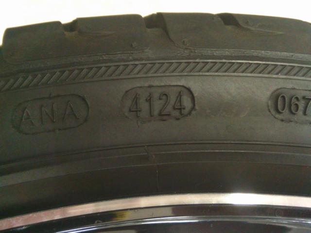 HOT STUFF Trafficstar ZX MONOBLOCK + KENDA KAISER KR20 【クラウン/マークXなど セダン車に♪】