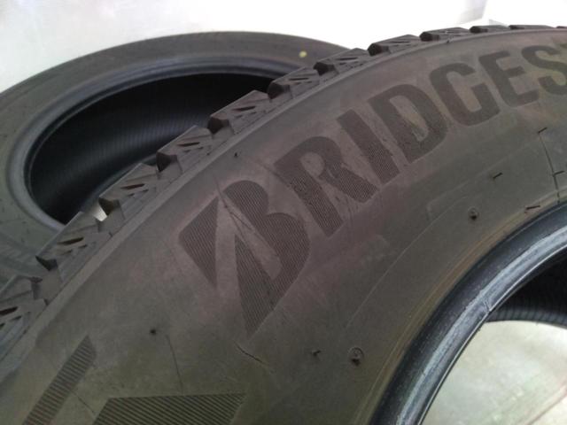 BRIDGESTONE(ブリヂストン) BLIZZAK DM-V3 225/65R17 102Q