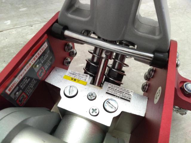 ASTRO PRODUCTS 1.5t アルミニウムガレージジャッキ 【GJ138】