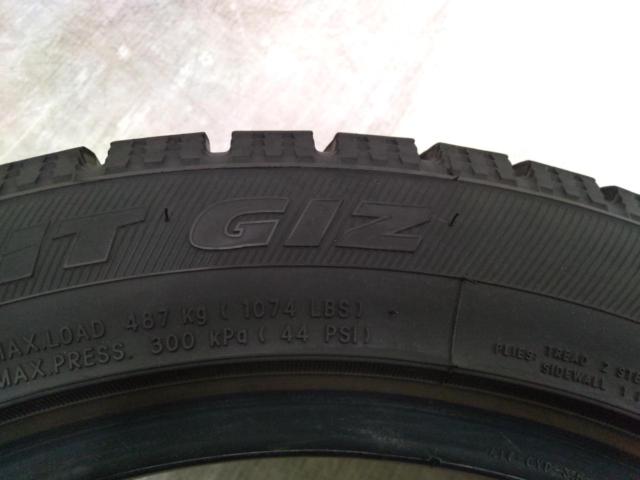 TOYO OBSERVE GARIT GIZ 185/55R16