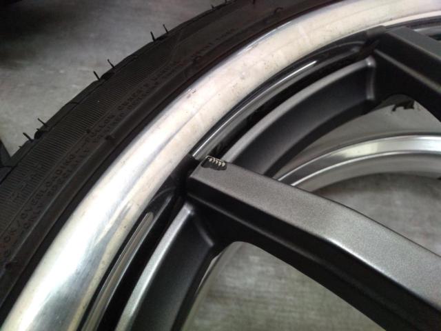 TANABE EXECUTOR EX04 + HIFLY HF805 215/35R19 85W XL