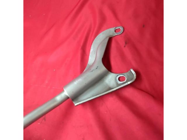 Nissan Genuine Stagea/WGC34
Front tower bar