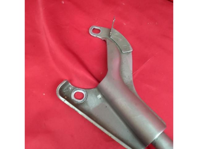 Nissan Genuine Stagea/WGC34
Front tower bar