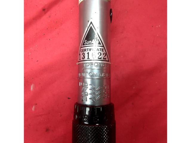SunAce
Suekage Tool Torque Wrench
21-105