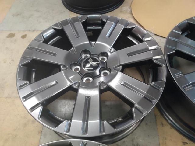 Genuine Mitsubishi parts
Delica D: 5
Jasper
Late version
Wheel