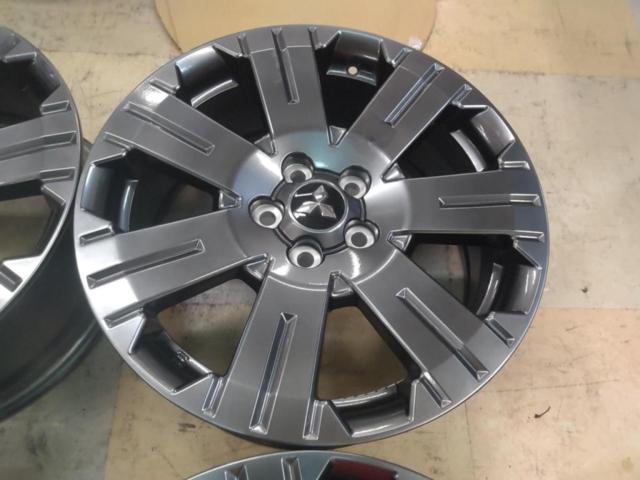 Genuine Mitsubishi parts
Delica D: 5
Jasper
Late version
Wheel