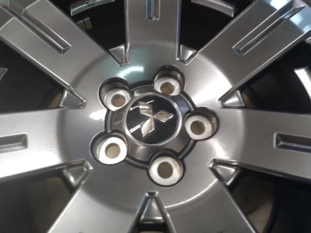 Genuine Mitsubishi parts
Delica D: 5
Jasper
Late version
Wheel