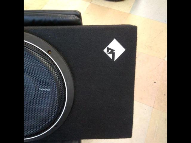【Rockford】 P3S-1X12 30cm2Ω DVC薄型サブウーファー搭載ウーファーBOX