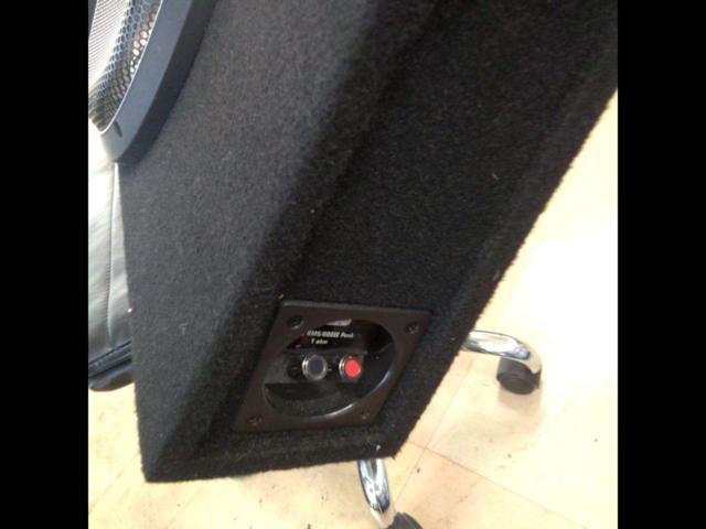 【Rockford】 P3S-1X12 30cm2Ω DVC薄型サブウーファー搭載ウーファーBOX
