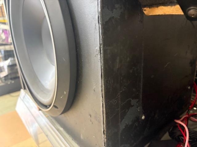【Rockford】 P2D2-12 (パンチシリーズ) 12inch(30cm)4ΩDVCサブウーファー