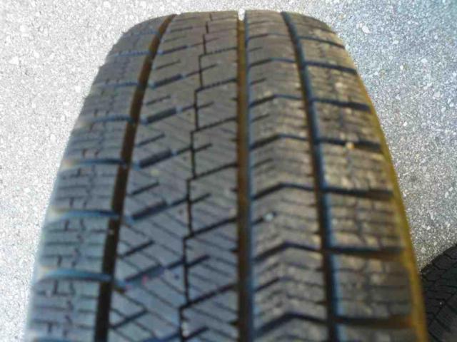 【AUTOBACS SEVEN(オートバックスセブン)】LEBEN(レーベン) DS5+【BRIDGESTONE】BLIZZAK VRX2