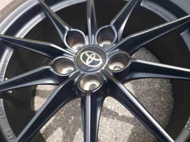 TOYOTA
GR Yaris/RZ/High Performance Package
Genuine BBS forged wheels + Dunlop WM02
