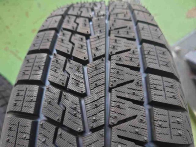 TOPRUN
Alloy Wheels
+
YOKOHAMA (Yokohama)
iceGUARD
iG70
175 / 65R15
88Q
4 pieces set