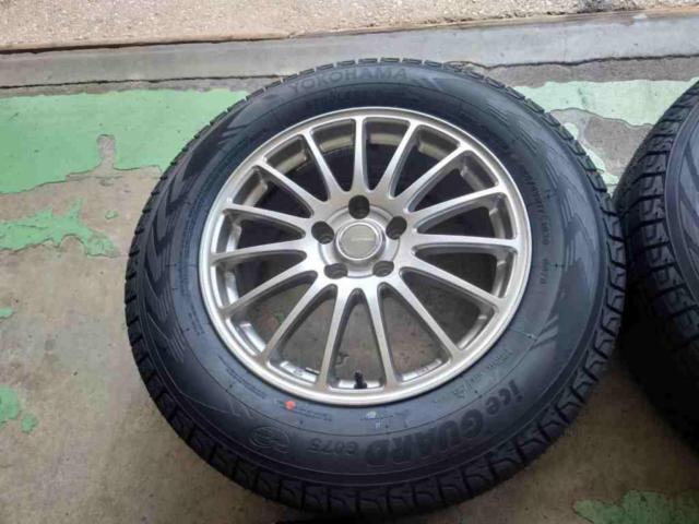 BRIDGESTONE
ECO
FORME
SE-12
(15SPOKE)
+
YOKOHAMA (Yokohama)
iceGUARD
G075
225 / 65R17
4 pieces set