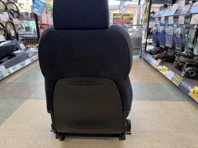 三菱純正 CS5W ランサーセディアワゴン 純正 レカロシート 運転席側