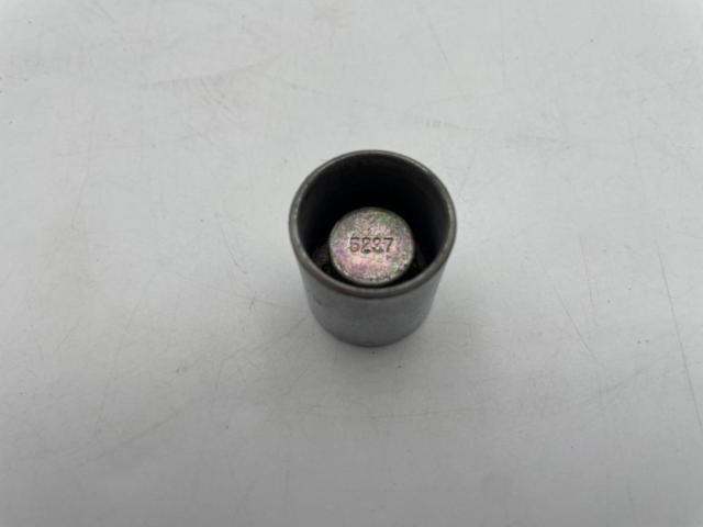 RS
watanabe
Wheel lock nut
Four
M12 × P1.5