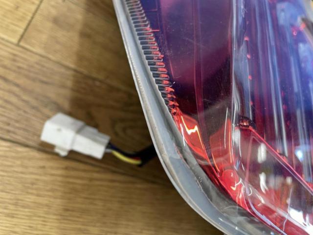 【ワケアリ】メーカー不明 フルLEDテールレンズ 30系 プリウス