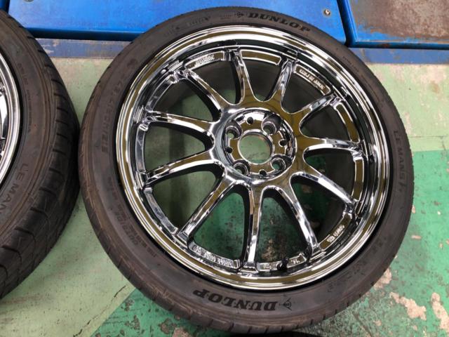 WORK
EMOTION
11R
+
DUNLOP
LE
MANS
V +