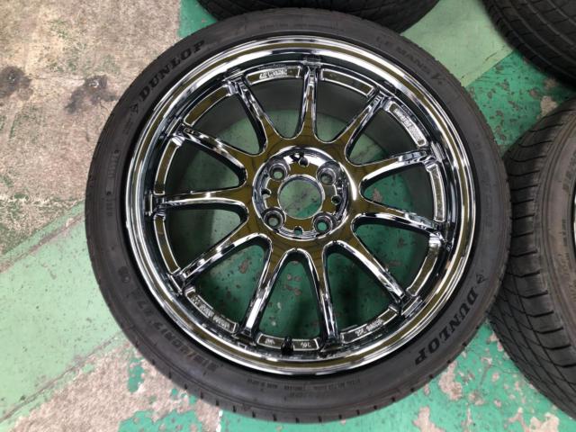 WORK
EMOTION
11R
+
DUNLOP
LE
MANS
V +