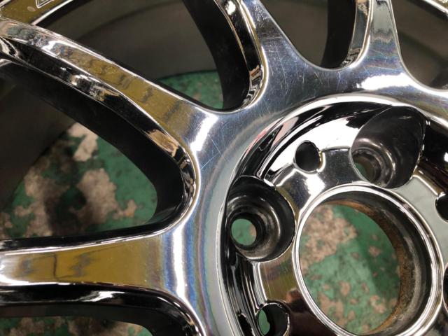 WORK
EMOTION
11R
+
DUNLOP
LE
MANS
V +