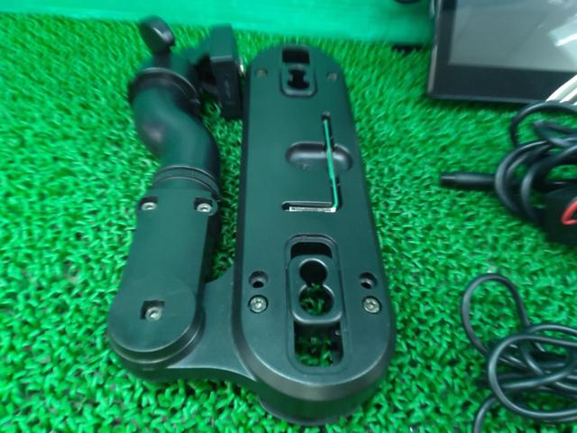Azur 10.1インチオンダッシュモニター