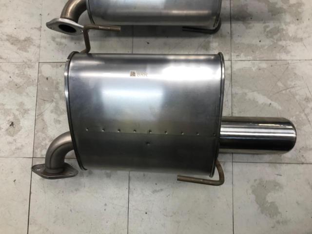 SUBARU
Genuine muffler