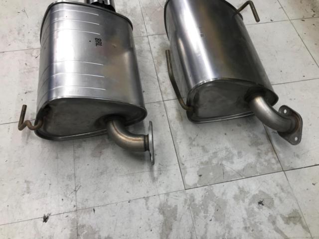 SUBARU
Genuine muffler