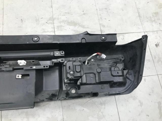 SUZUKI 純正リアバンパー + テールレンズ