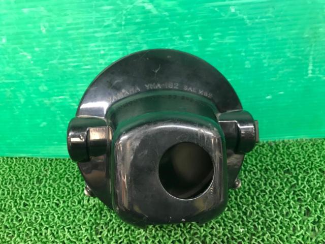 YAMAHA
Genuine headlight