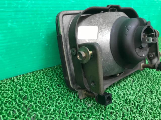 SUZUKI
Genuine headlight