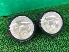 メーカー不明 LEDイカリング付きフォグランプ