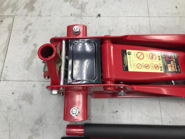 BAL
Hydraulic garage jack
Mammoth 3t