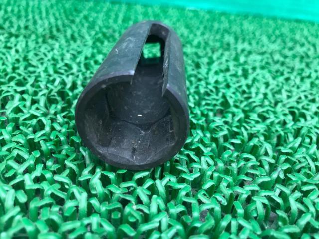 Unknown Manufacturer
O2 sensor socket