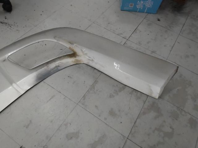 Unknown Manufacturer
Rear half spoiler
