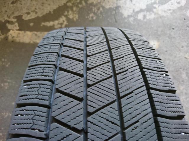 BRIDGESTONE
BLIZZAK
VRX3