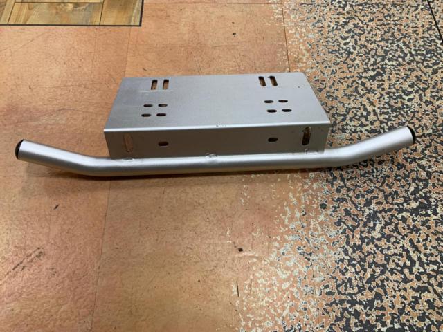 Unknown Manufacturer
License plate bracket grille