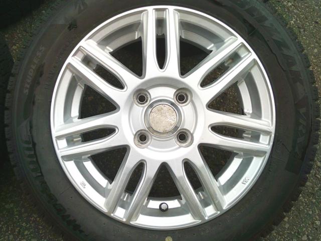 BRIDGESTONE BLIZZAK VRX2 + AUTOBACS SEVEN LEBEN TS7