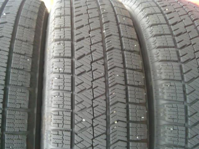 BRIDGESTONE BLIZZAK VRX2 + AUTOBACS SEVEN LEBEN TS7