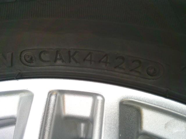 BRIDGESTONE BLIZZAK VRX2 + AUTOBACS SEVEN LEBEN TS7