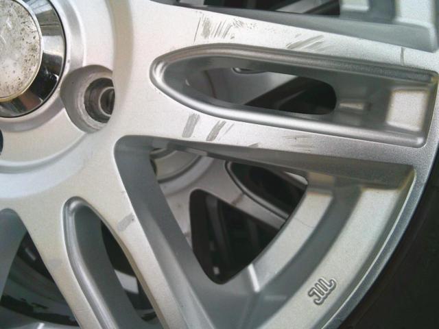 BRIDGESTONE BLIZZAK VRX2 + AUTOBACS SEVEN LEBEN TS7