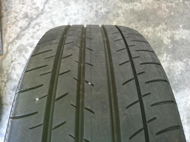 トヨタ カローラツーリング W×B 純正ホイール + YOKOHAMA Bluearth GT/Bluearth ES32