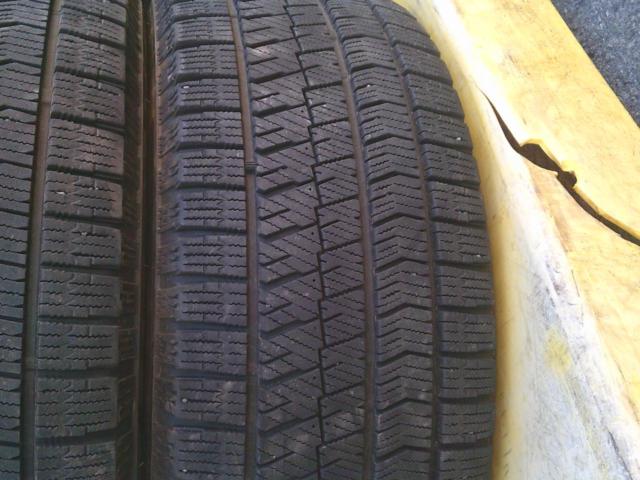 BRIDGESTONE
BLLIZAK
VRX2
+
KYOHO
SEIN
SS
