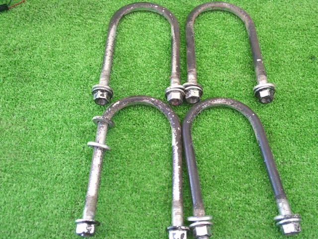 トヨタ ハイエース200 純正 Uボルト + バンプラバー前後セット