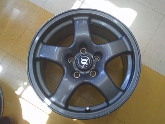 日産 スカイラインGT-R BNR32純正アルミホイール
