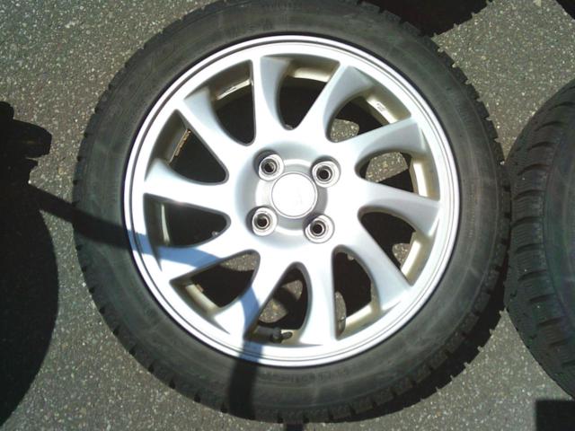 Daihatsu genuine
Spoke wheels