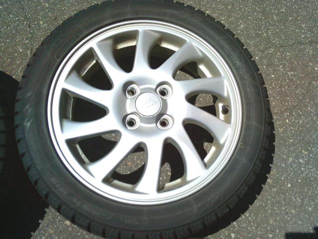 Daihatsu genuine
Spoke wheels