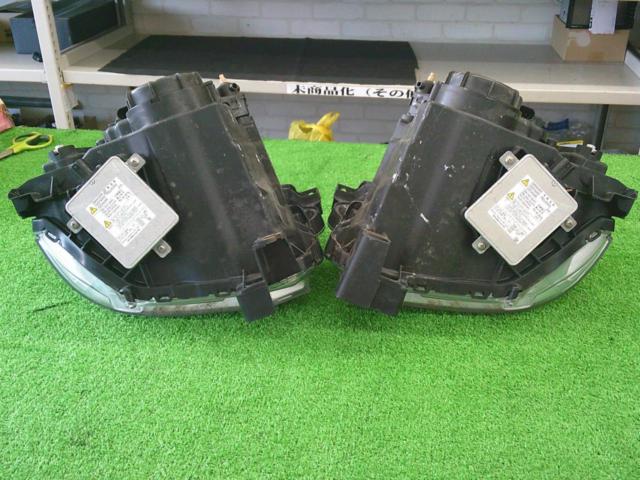 Mitsubishi
ek Wagon
H82W Genuine HID Headlights