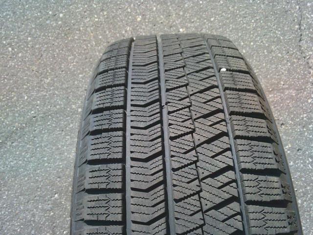 BRIDGESTONE
BLIZZAK
VRX2