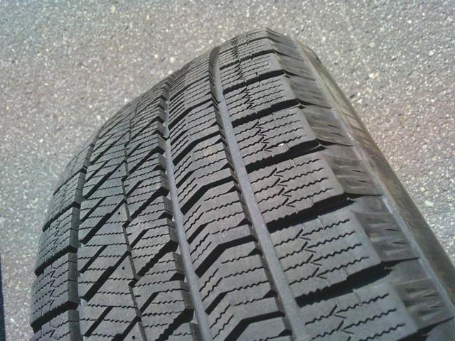BRIDGESTONE
BLIZZAK
VRX2