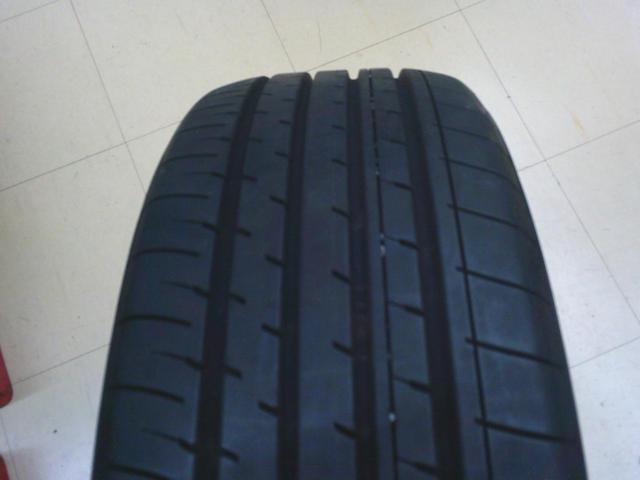 YOKOHAMA
BluEarth-XT
AE61
